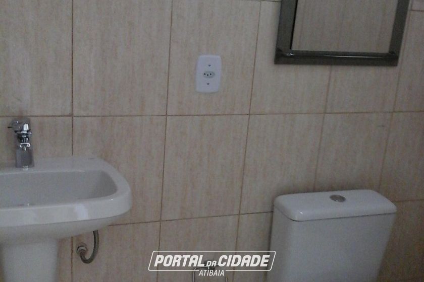 Ch&aacute;cara &agrave; venda - 12700m&sup2; - Tanque