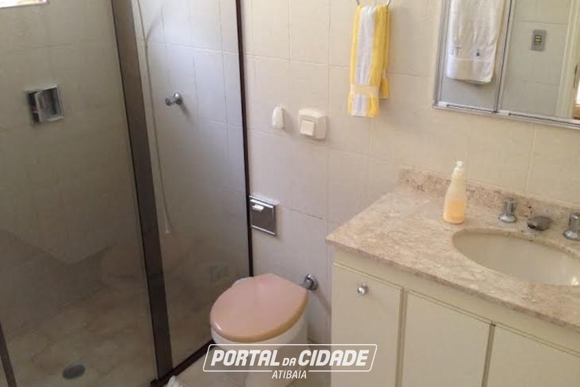 Casa &agrave; venda - 360m&sup2; - Jardim Floresta
