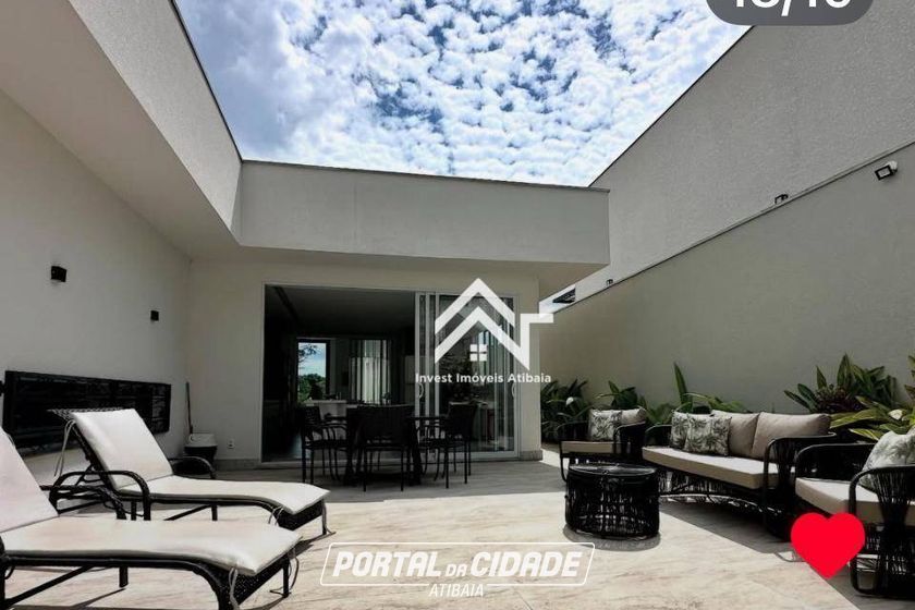 Casa &agrave; venda - 250m&sup2; - Condom&iacute;nio Vale das &Aacute;guas