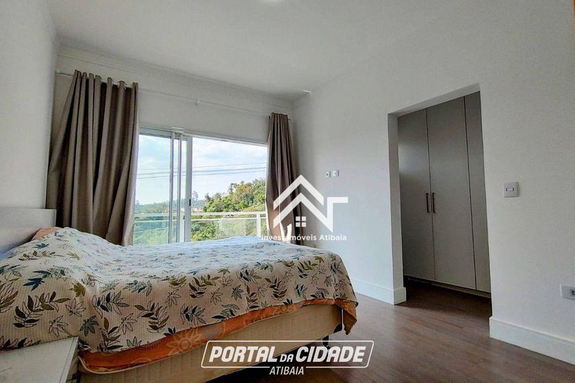 Casa &agrave; venda - 200m&sup2; - Condom&iacute;nio Alto da Floresta