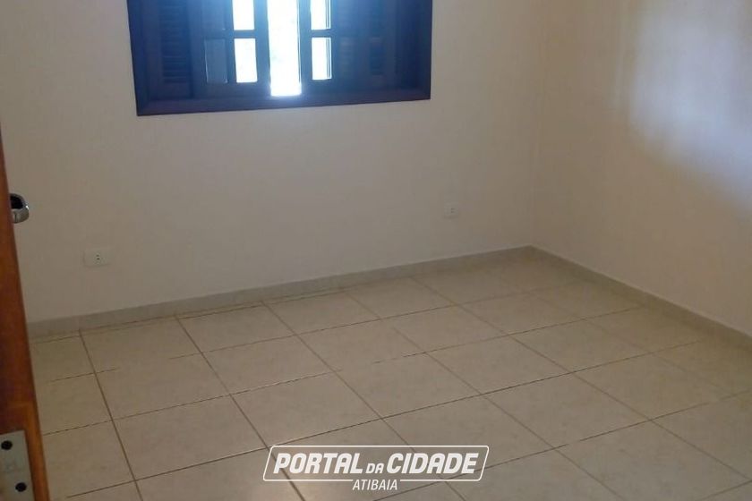 Casa para alugar - 183m&sup2; - Vila Petr&oacute;polis