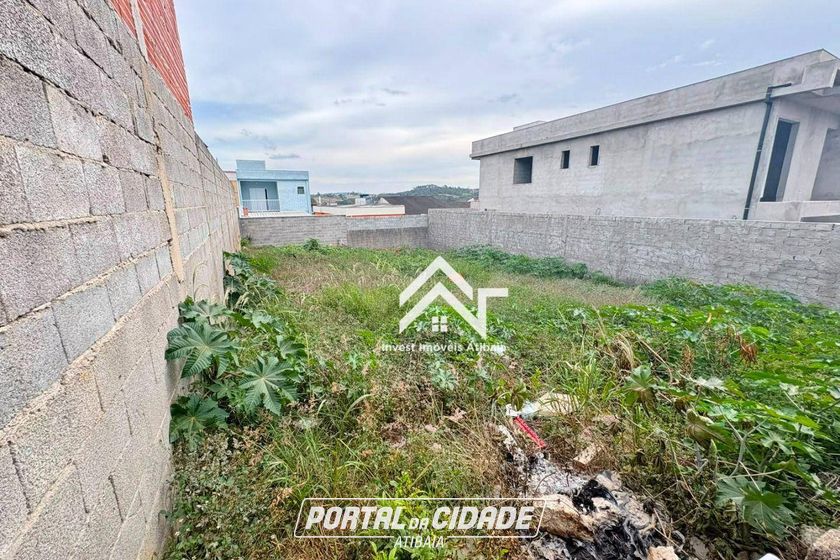 Terreno &agrave; venda - 350m&sup2; - Nova Cerejeira