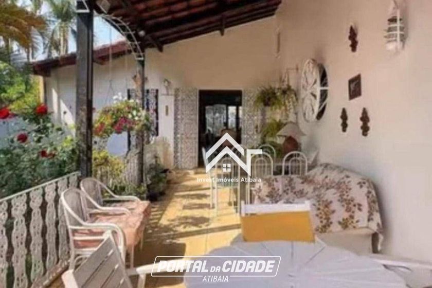 Casa &agrave; venda - 398m&sup2; - Nova Gard&ecirc;nia