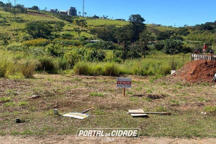 Terreno &agrave; venda - 215m&sup2; - Jardim das Cerejeiras
