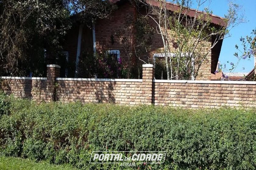 Ch&aacute;cara &agrave; venda - 2160m&sup2; - Jardim dos Pinheiros