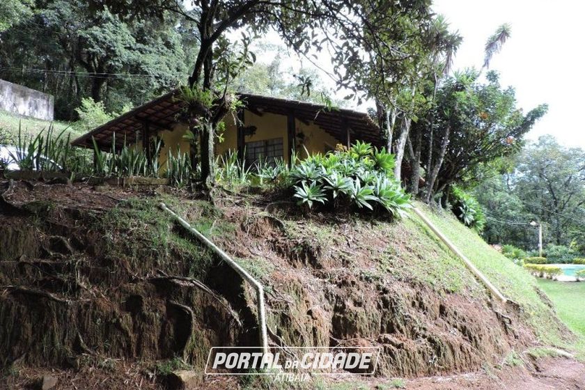 S&iacute;tio &agrave; venda - 200m&sup2; - CAMPO LARGO