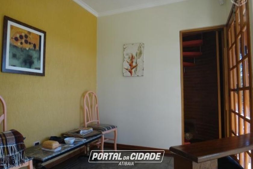 Casa &agrave; venda - 220m&sup2; - Jardim das Flores