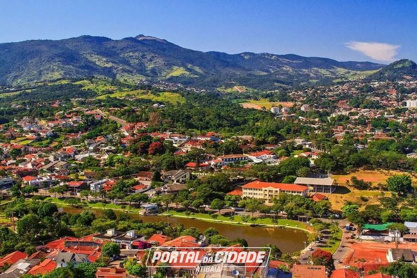 Terreno &agrave; venda - 842m&sup2; - Condom&iacute;nio Porto Atibaia
