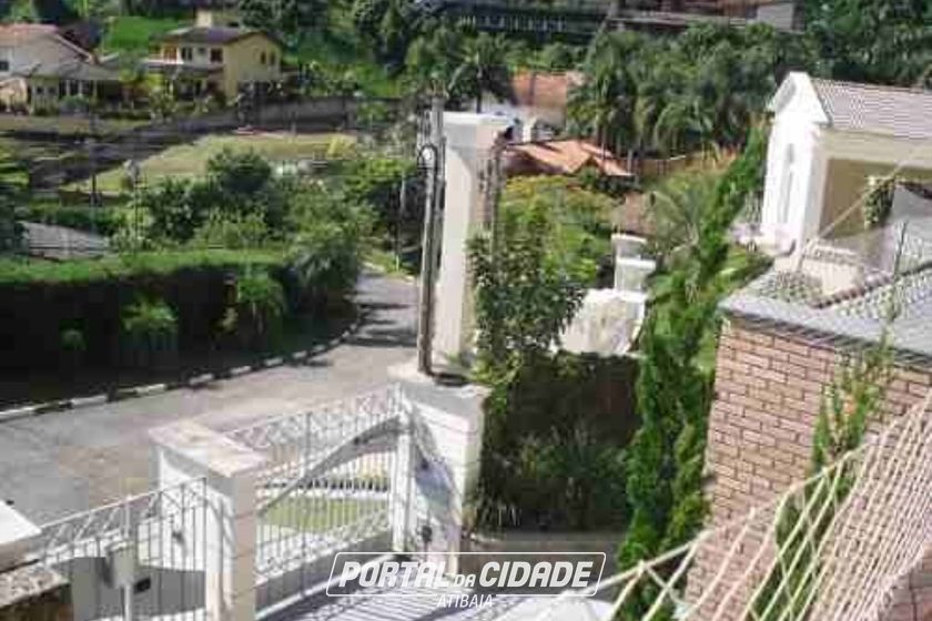 Casa &agrave; venda - 1300m&sup2; - Condominio Flamboyant