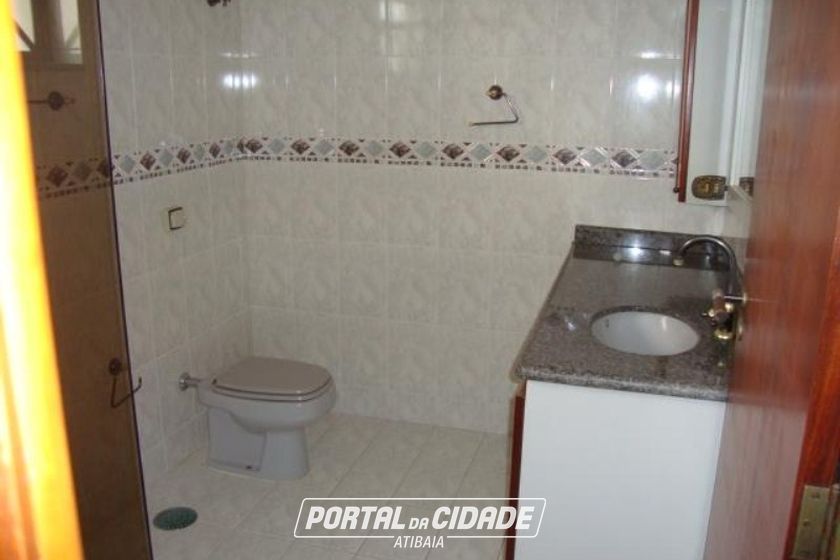 Sobrado para alugar - 650m&sup2; - VILA GARD&Ecirc;NIA