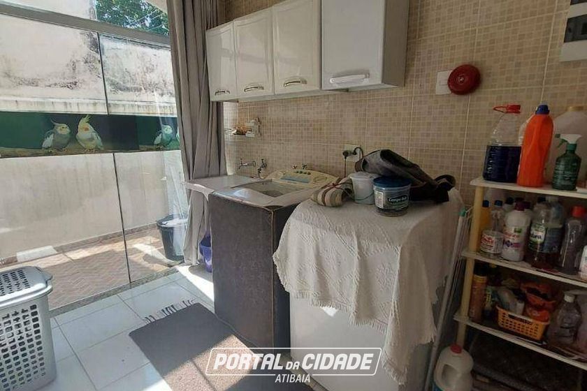 Casa &agrave; venda - 254m&sup2; - Nova Gard&ecirc;nia