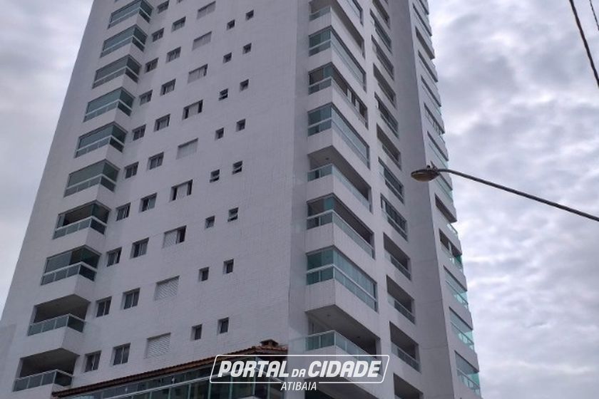 Apartamento &agrave; venda - 96m&sup2; - Centro