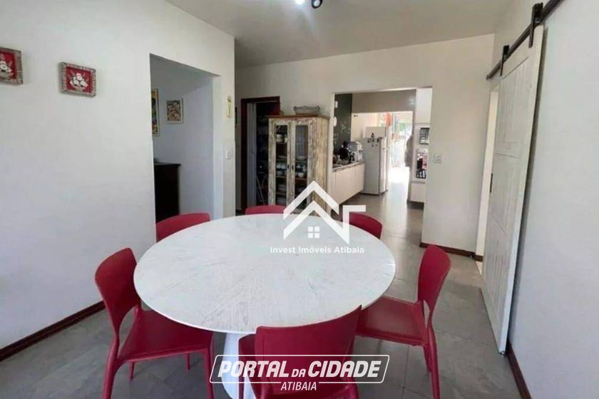 Casa para alugar - 275m&sup2; - Cidade Sat&eacute;lite