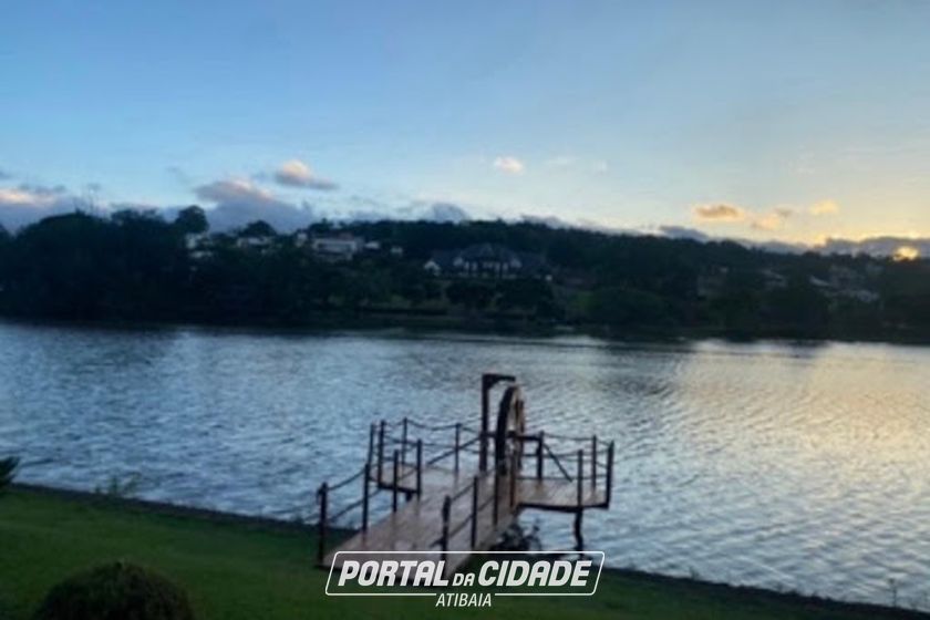 Casa &agrave; venda - 359m&sup2; - Condominio Palavra da Vida