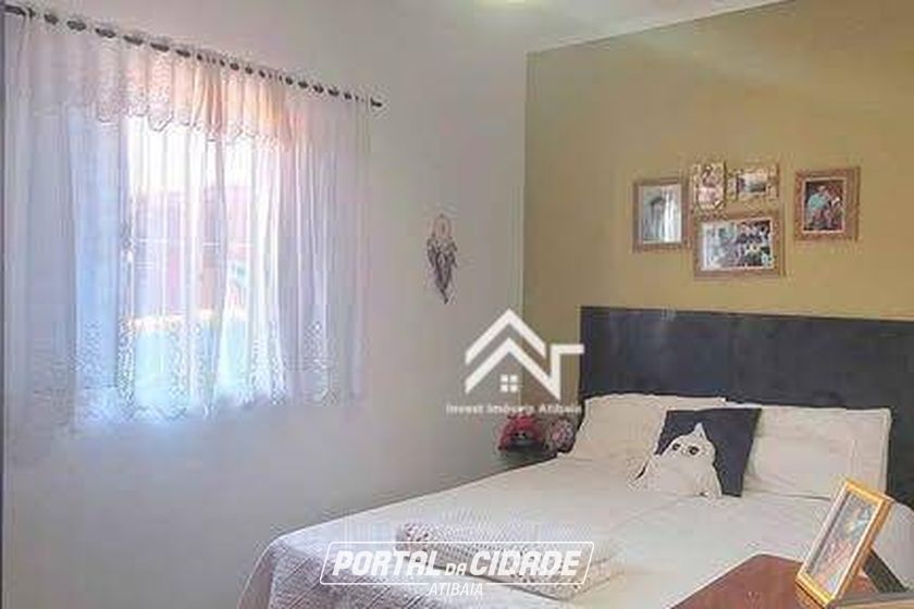 Casa &agrave; venda - 180m&sup2; - Jardim Santos Dumont