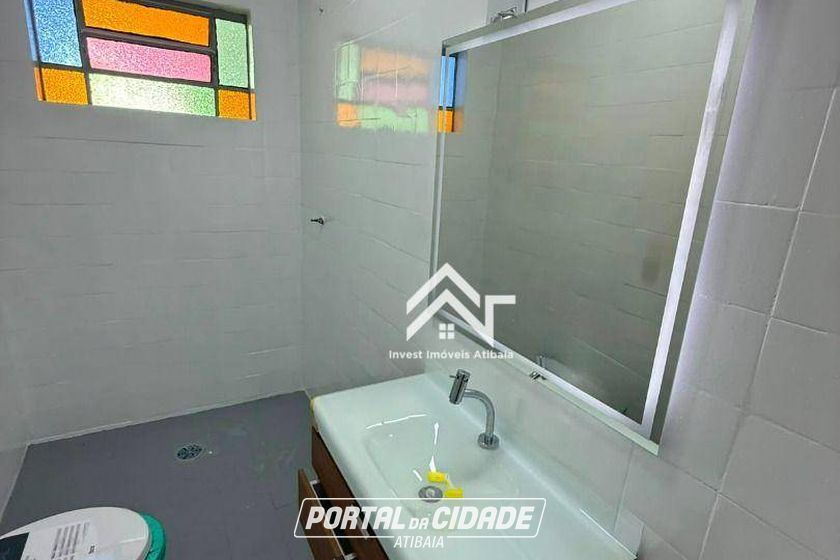 Casa para alugar - 252m&sup2; - Alvin&oacute;polis