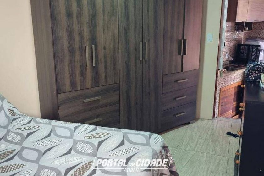 Ch&aacute;cara &agrave; venda - 145m&sup2; - Rio Abaixo