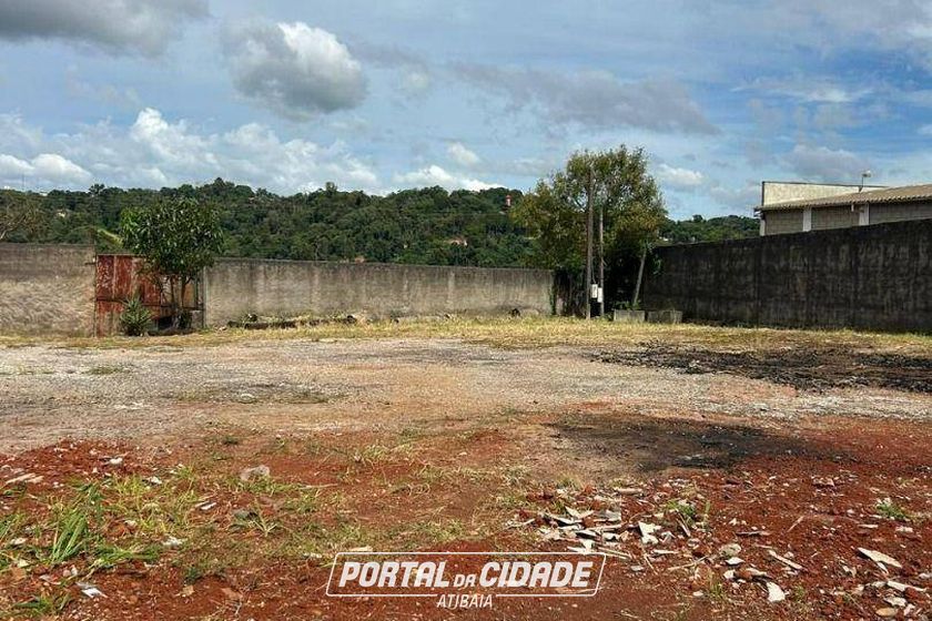 Terreno &agrave; venda - 748m&sup2; - Parque Fern&atilde;o Dias