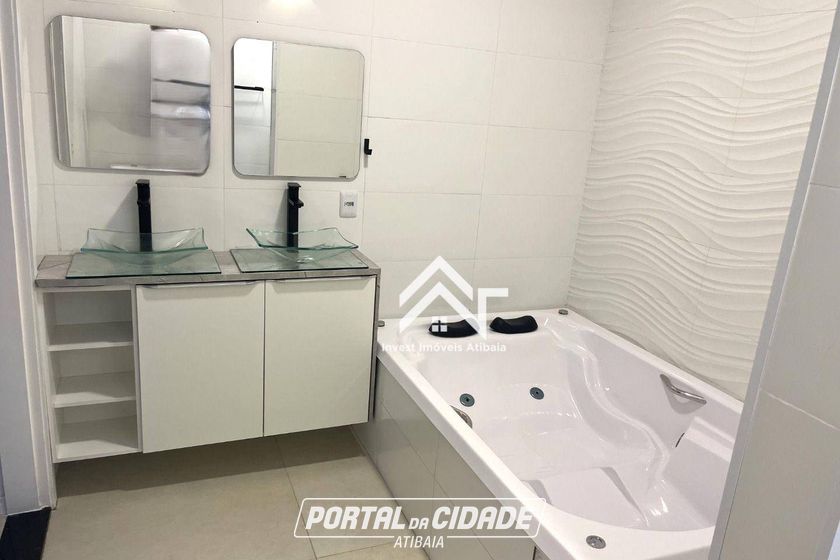 Casa &agrave; venda - 376m&sup2; - Jardim Paulista