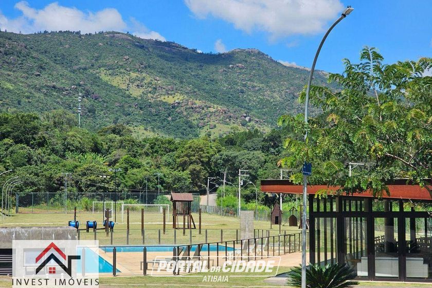 Terreno &agrave; venda - 727m&sup2; - Condom&iacute;nio Itapor&atilde;