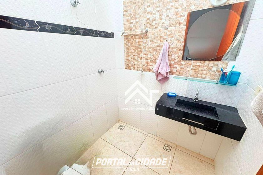 Casa &agrave; venda - 120m&sup2; - Nova Cerejeira