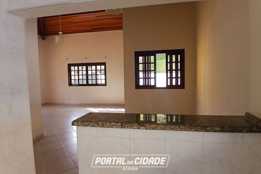 Casa para alugar - 183m&sup2; - Vila Petr&oacute;polis