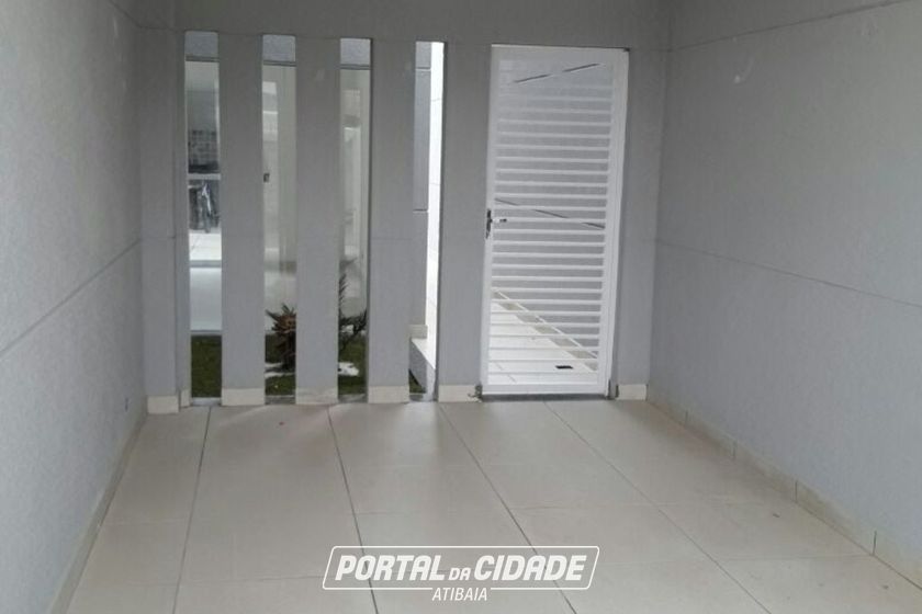 Casa &agrave; venda - 160m&sup2; - Nova Atibaia