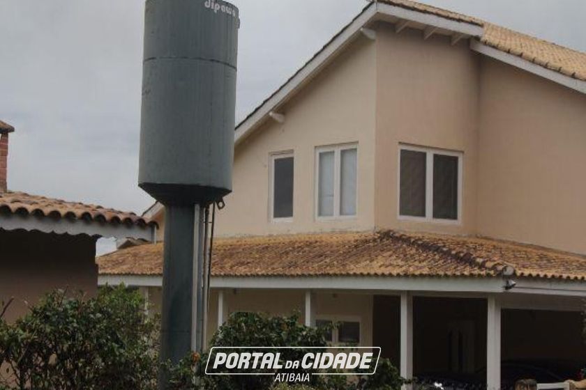 Casa &agrave; venda - 1000m&sup2; - Itapetinga