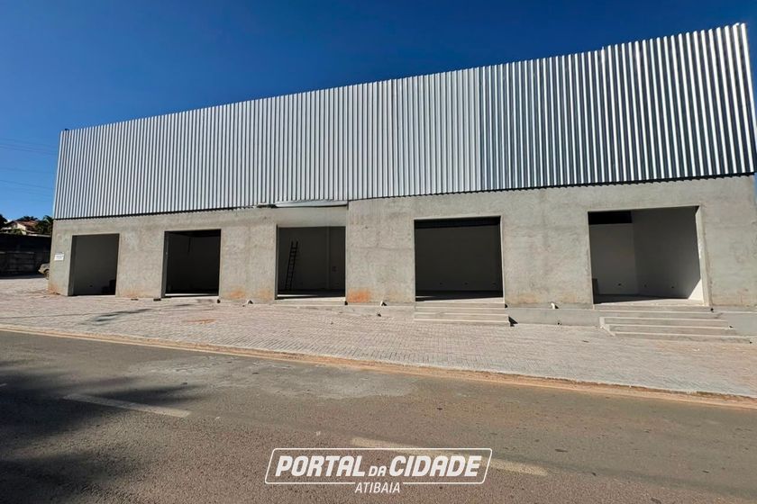Sal&atilde;o Comercial para alugar - 240m&sup2; - Jardim Est&acirc;ncia Brasil