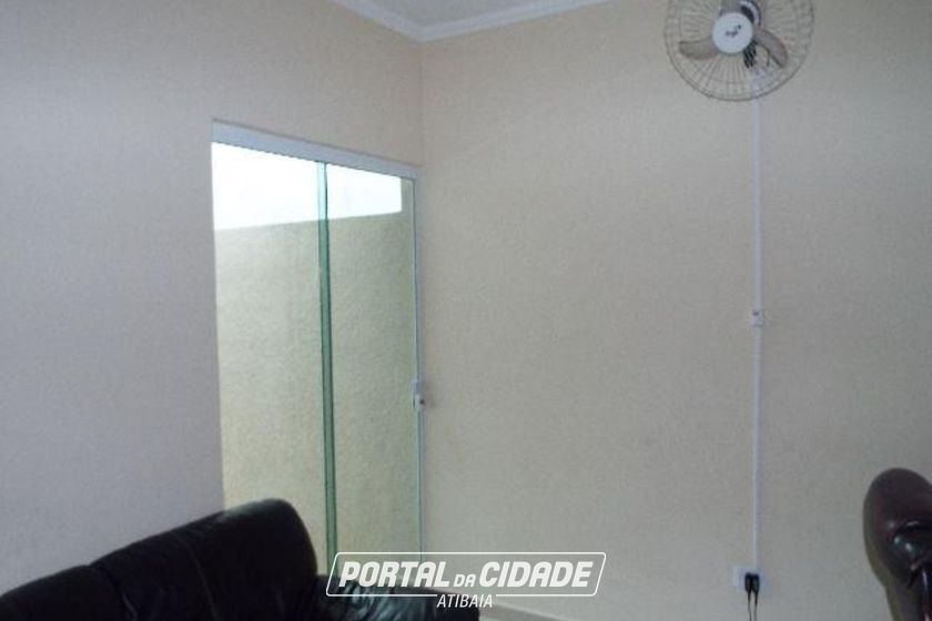 Casa &agrave; venda - 220m&sup2; - Jardim dos Pinheiros