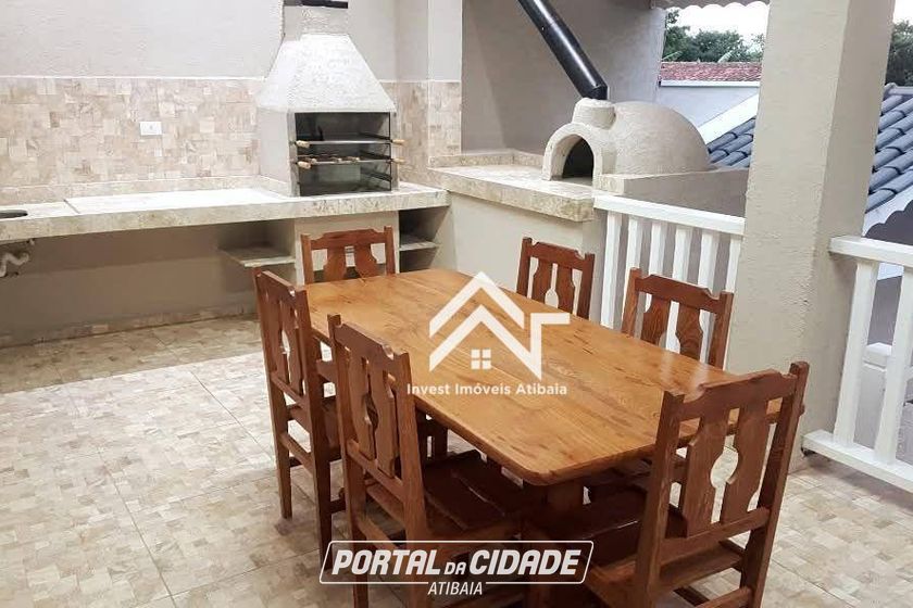 Sobrado para alugar - 338m&sup2; - Jardim dos Pinheiros