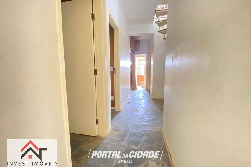 Casa para alugar - 700m&sup2; - Vila Petr&oacute;polis