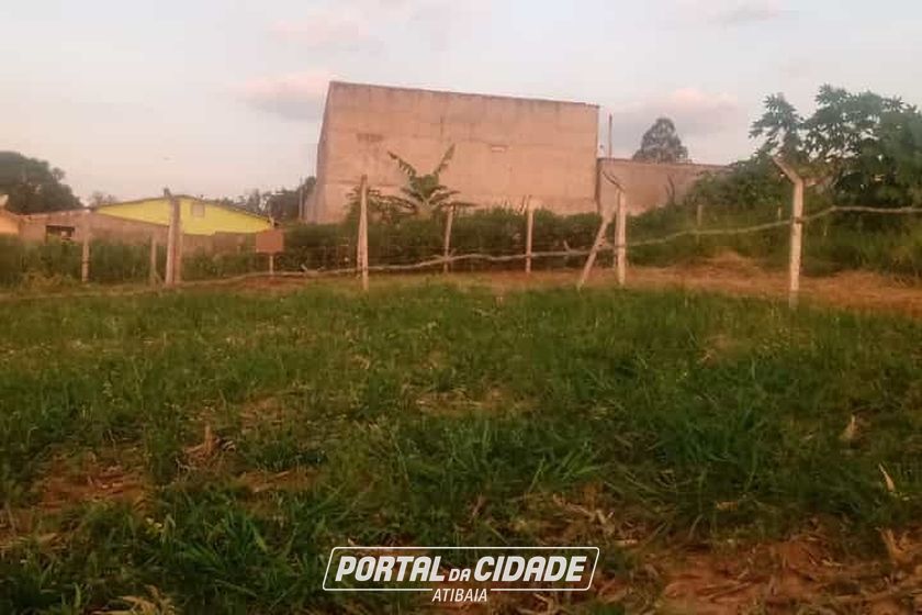 Terreno &agrave; venda - 300m&sup2; - BOA VISTA