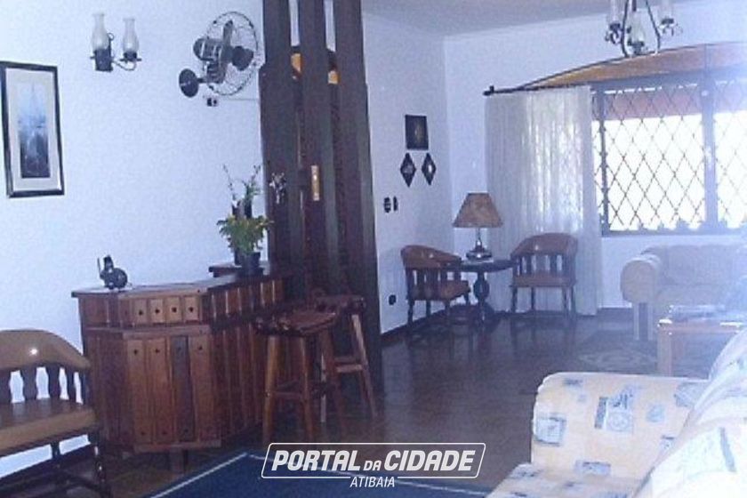 Casa &agrave; venda - 720m&sup2; - Vila Giglio