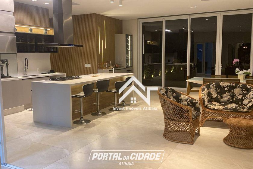 Casa &agrave; venda - 650m&sup2; - Condom&iacute;nio Osato