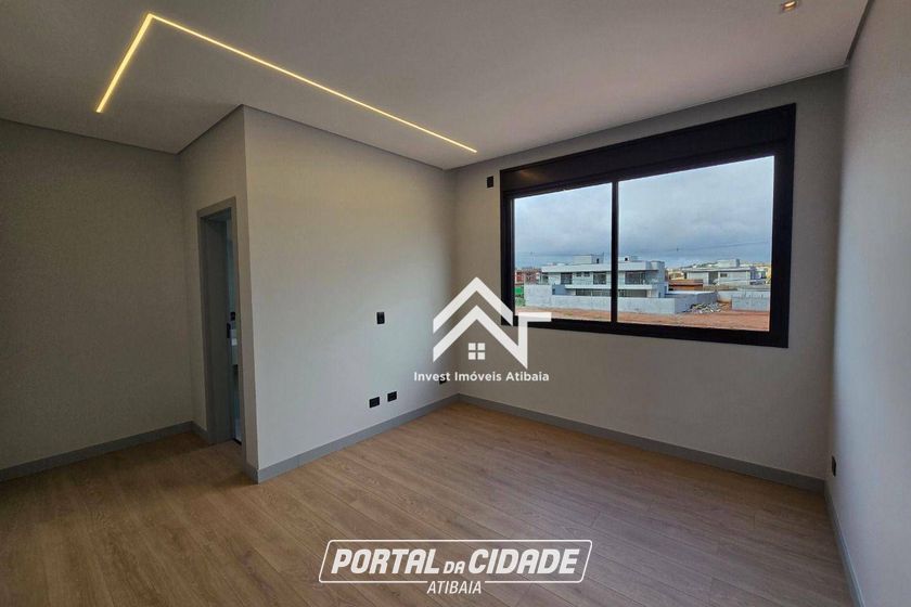 Casa &agrave; venda - 300m&sup2; - Vila Santista