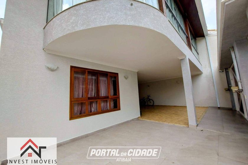Casa &agrave; venda - 321m&sup2; - Jardim Jaragu&aacute;