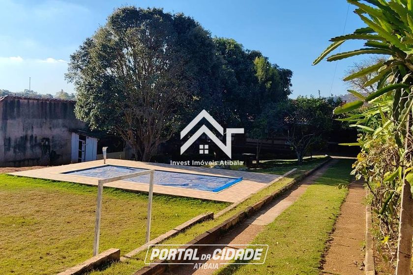 Ch&aacute;cara &agrave; venda - 800m&sup2; - S&iacute;tio Santa F&eacute;