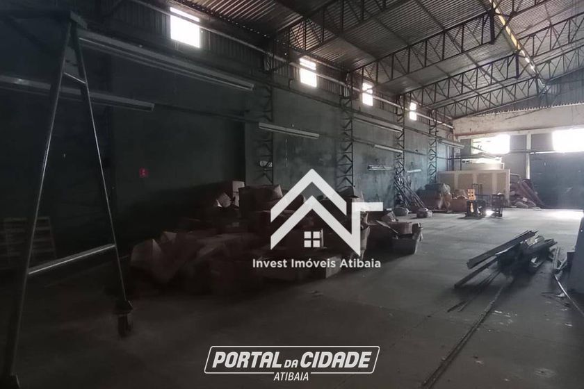 Sal&atilde;o Comercial para alugar - 2100m&sup2; - Recreio Estoril