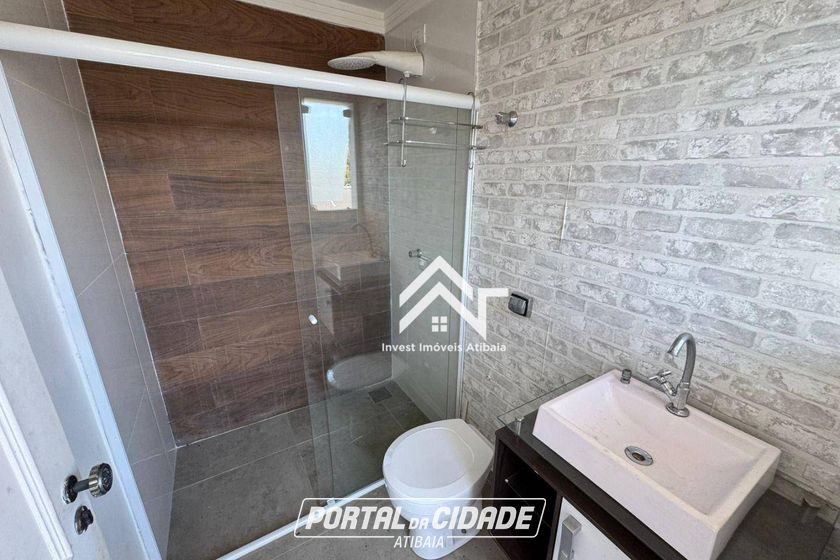 Casa para alugar - 250m&sup2; - Vila Esperia Ou Giglio