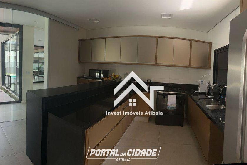 Casa &agrave; venda - 730m&sup2; - Condominio Porto Atibaia
