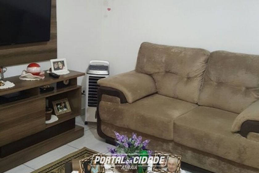 Casa &agrave; venda - 180m&sup2; - JARDIM CEREJEIRAS
