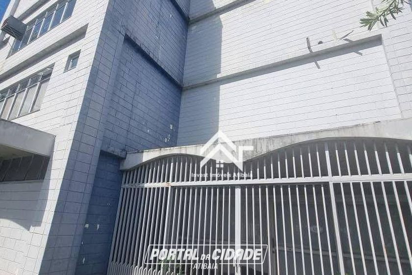 Sal&atilde;o Comercial para alugar - 2500m&sup2; - Jardim S&atilde;o Louren&ccedil;o