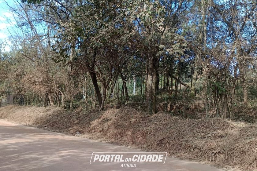 Terreno &agrave; venda - 27667m&sup2; - Jardim Maracan&atilde;