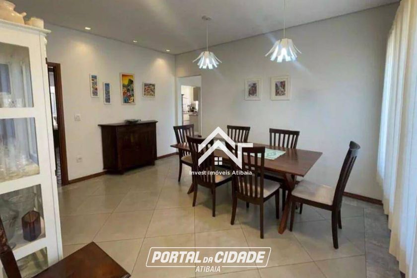 Casa para alugar - 275m&sup2; - Cidade Sat&eacute;lite