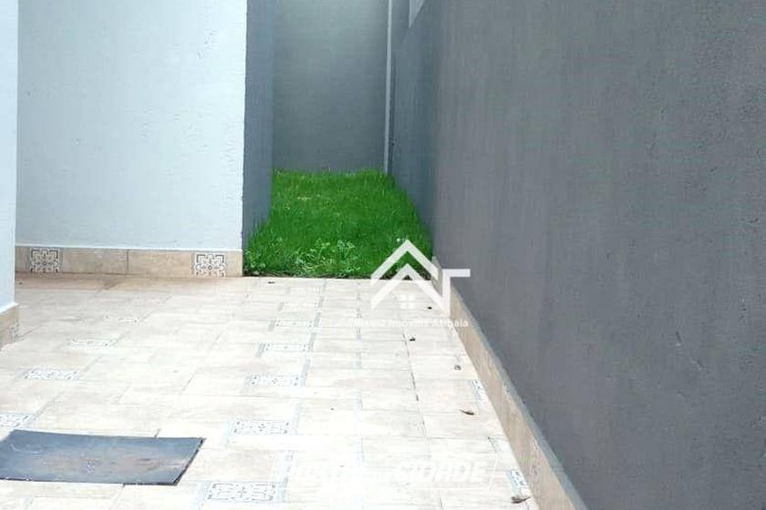 Casa &agrave; venda - 61m&sup2; - Vila Santa Helena