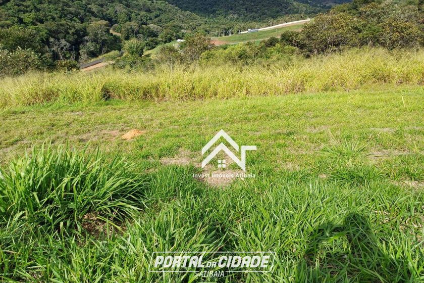 Terreno &agrave; venda - 300m&sup2; - Condom&iacute;nio Portal Lamis
