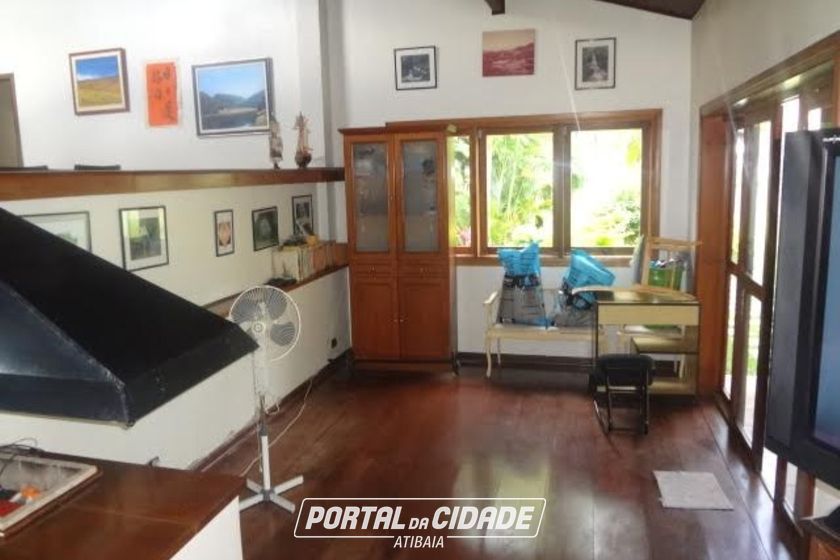 Casa &agrave; venda - 645m&sup2; - Nova Gard&ecirc;nia