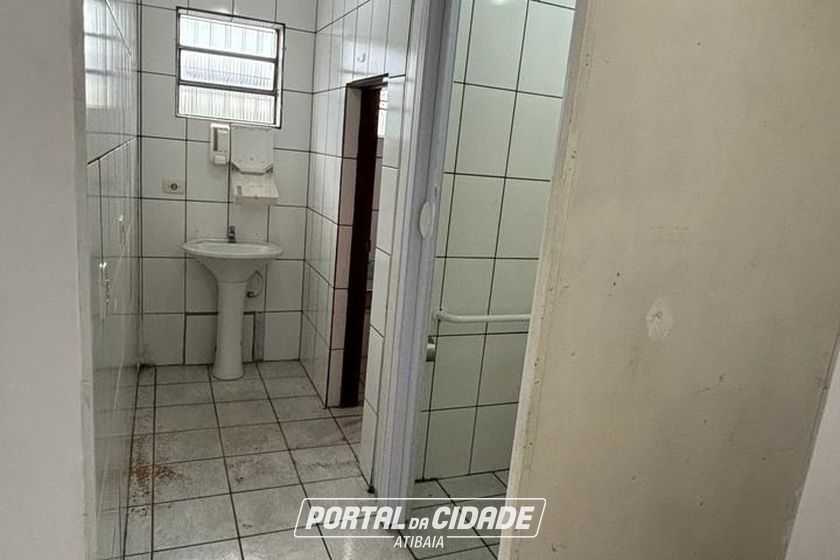 Sal&atilde;o Comercial &agrave; venda - CENTRO
