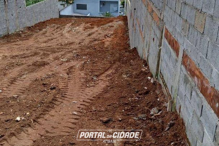 Terreno &agrave; venda - 400m&sup2; - Jardim dos Pinheiros